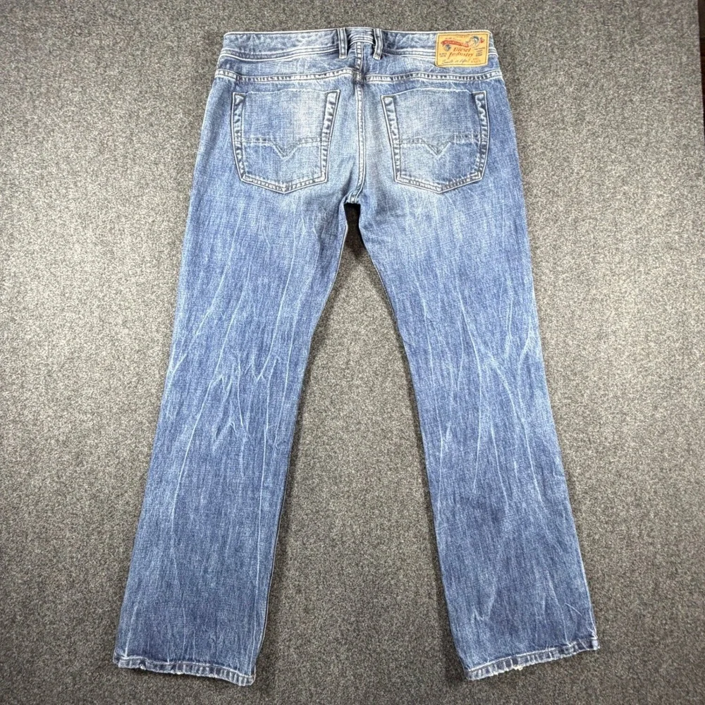 Diesel Zatiny Regular Bootcut Jeans Mens 35x32 Blue Wash 0UB89 Made in USA Denim